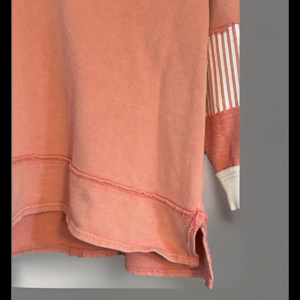 We The Free Clean Prep Polo Distressed Sweatshirt Deep V-Neck Small pink & white - Picture 7 of 9